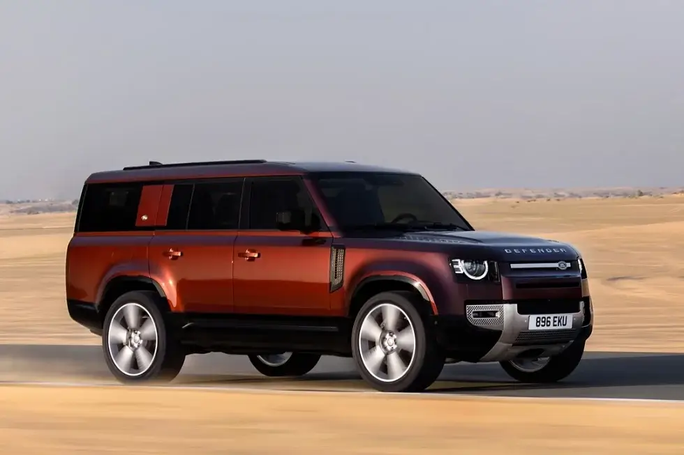 Land Rover Defender looks like 4runner