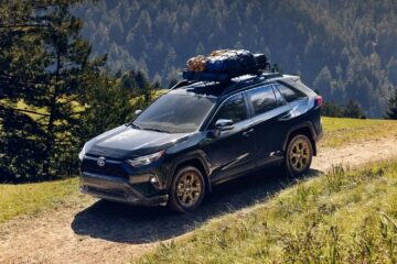 toyota rav4 top selling suv 2024