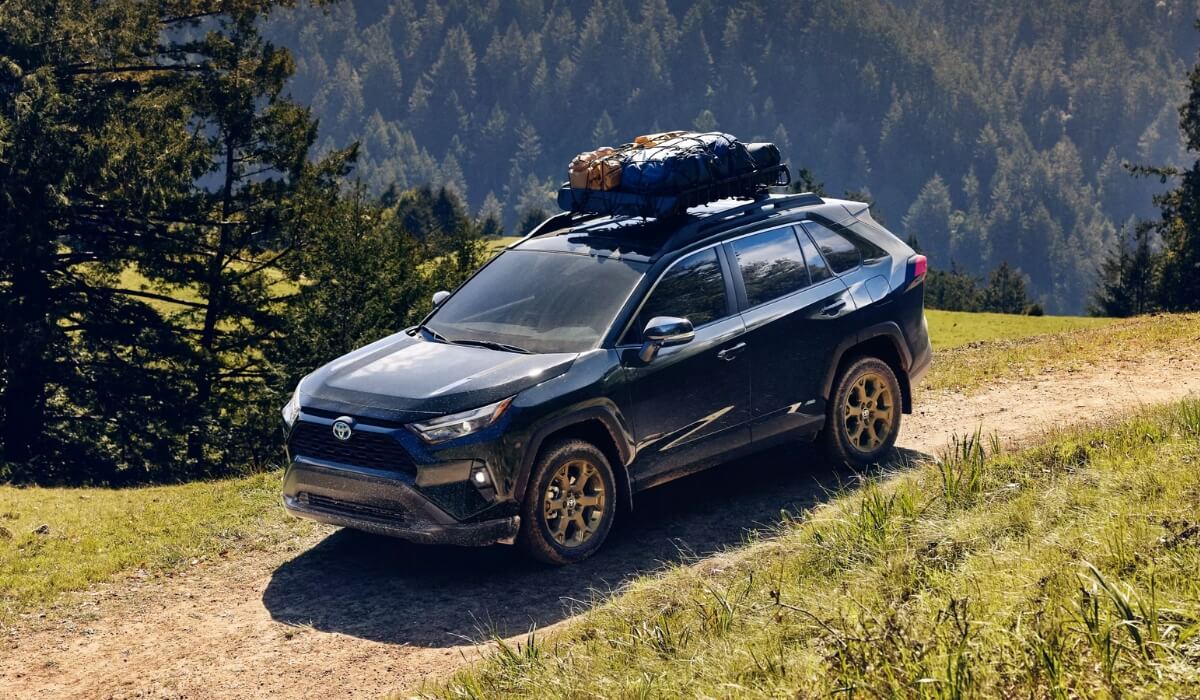 toyota rav4 top selling suv 2024