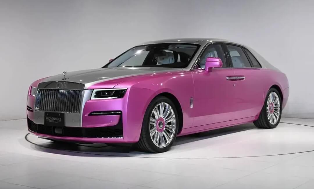 2023 Rolls-Royce Ghost Ground Clearance 66 inches 168 mm