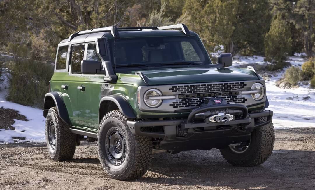 2024 Ford Bronco looks like jeep