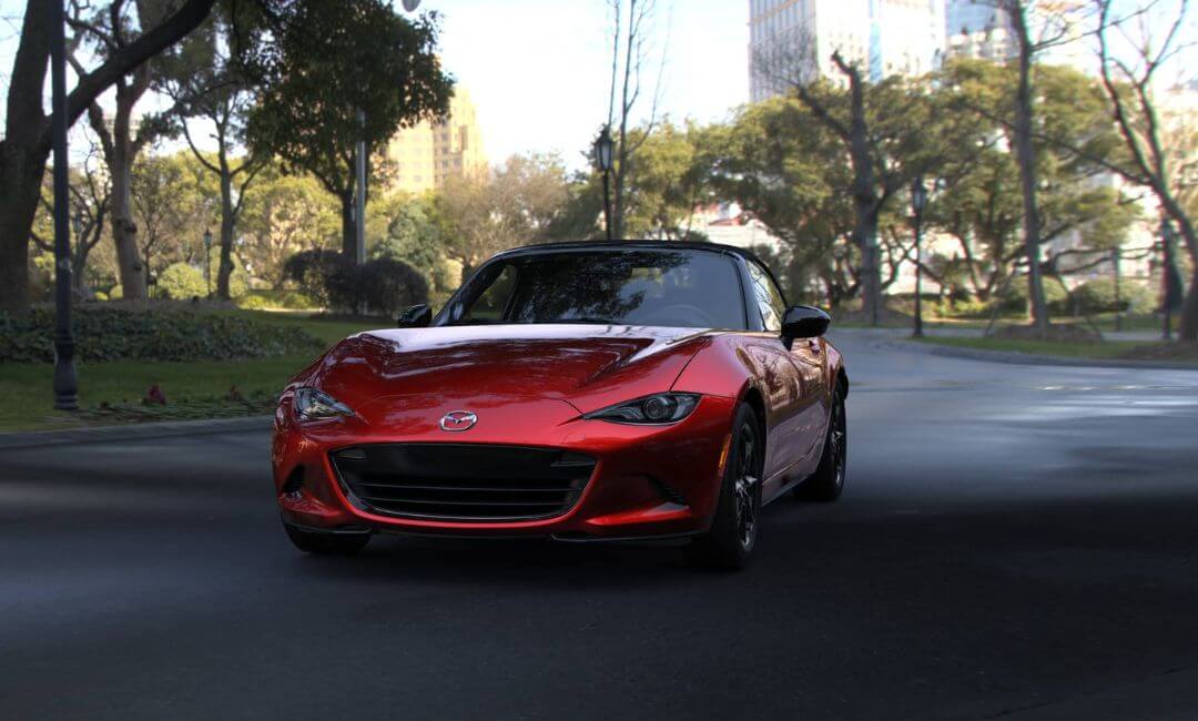 2024 Mazda MX-5 Miata for street racing with top speed of 137mph 0-60 mph in 57s