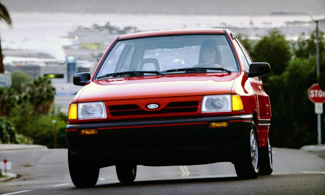 199093 Ford Festiva