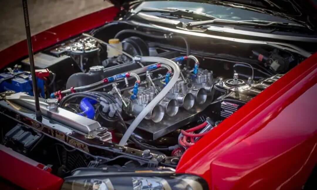 L28 inline-six