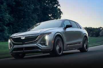 2026 Cadillac Lyriq V Comes with 615 HP hits 0-60 3.3 sec