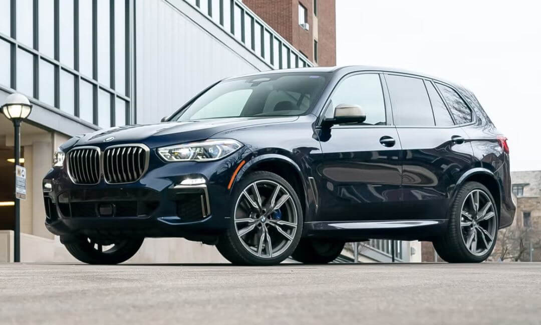 BMW X5 M50i SUV