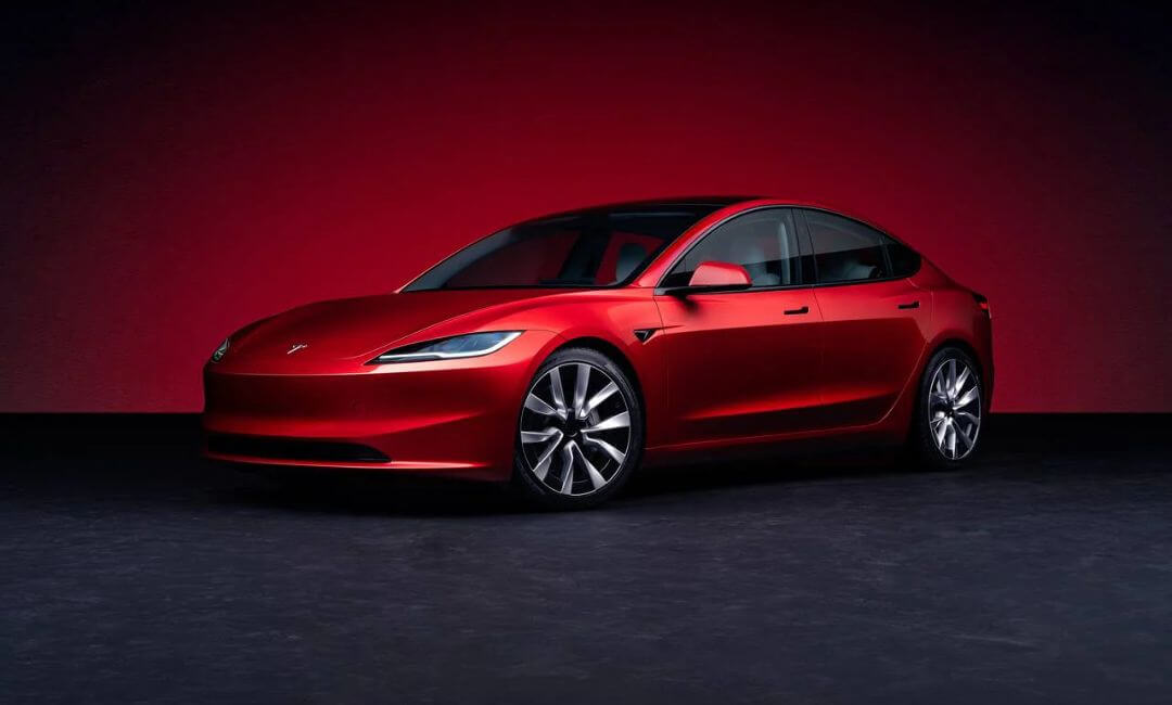 2025 Tesla Model 3 Long Range