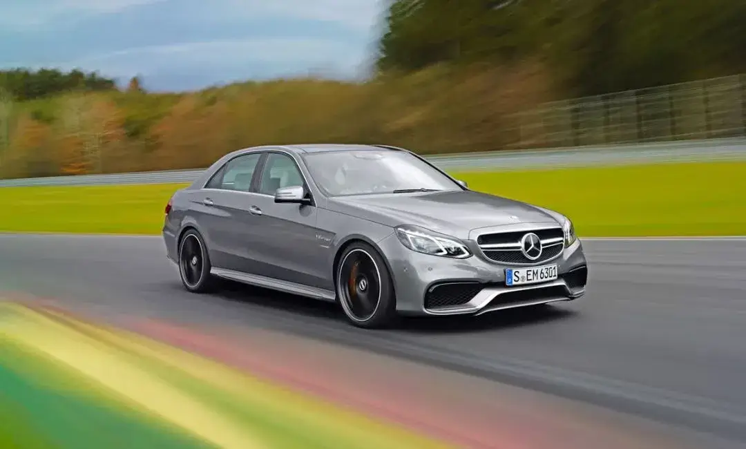 2014 Mercedes-Benz E63 AMG S 4MATIC