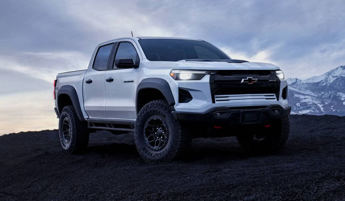 2025 Chevrolet Colorado ZR2 Bison