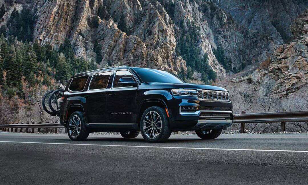 Jeep Grand Wagoneer