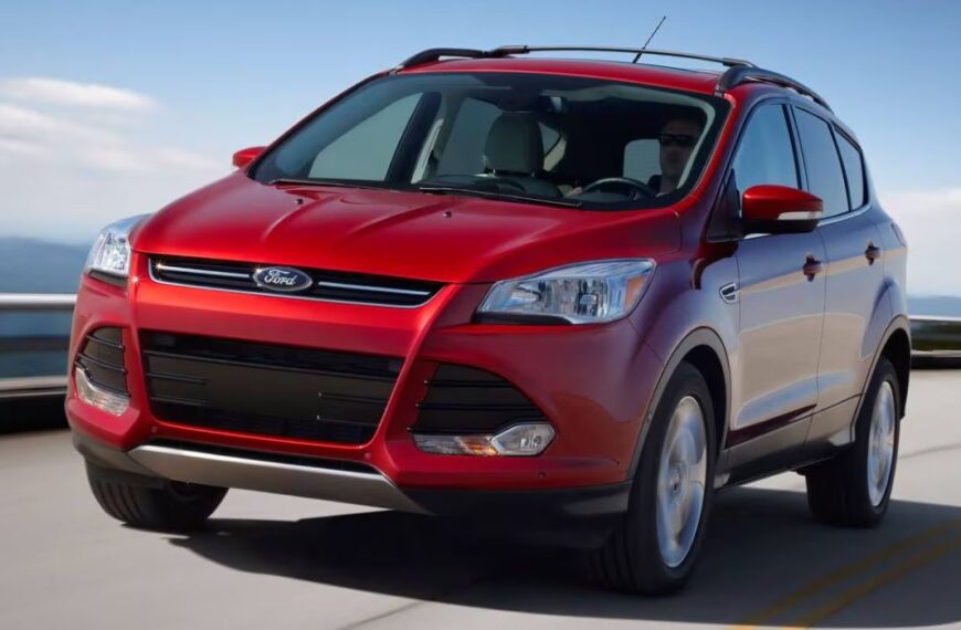 2013 Ford Escape SEL 4dr SUV Exterior