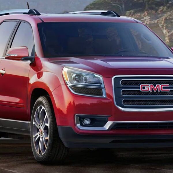 2013 GMC Acadia SLT-2 4dr SUV Exterior