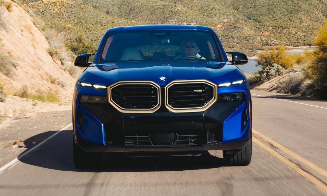 BMW XM