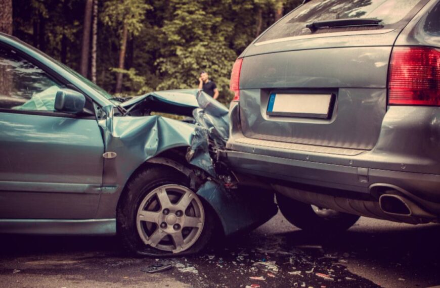auto accident involving two cars