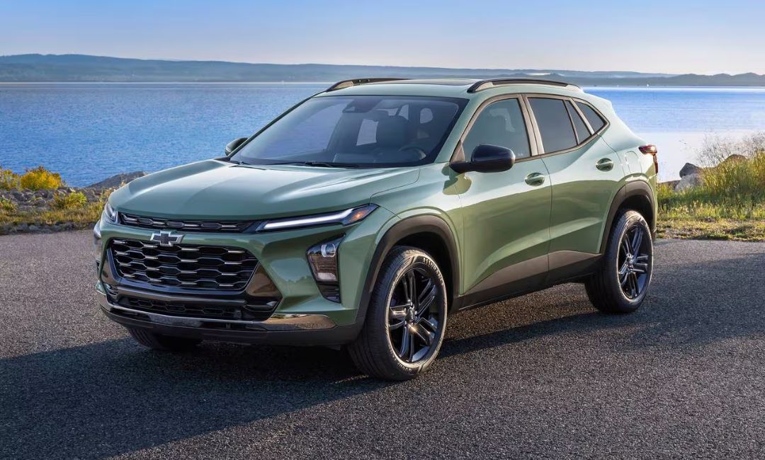 2025 Chevrolet Trax ACTIV 4dr SUV Exterior