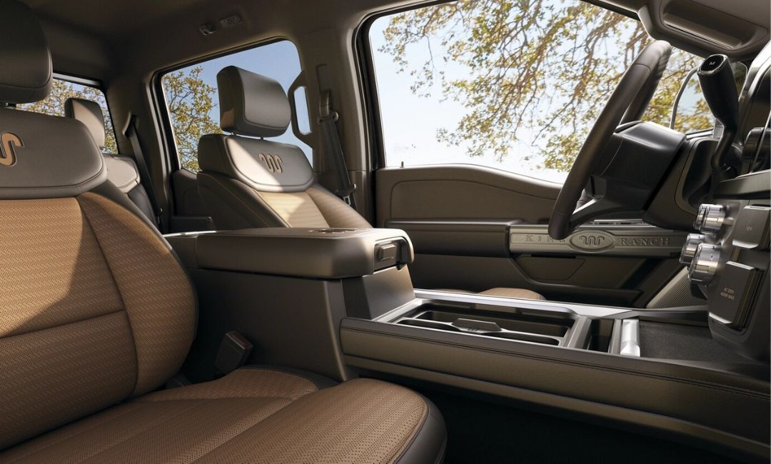 2025 Ford F-250 Super Duty Interior