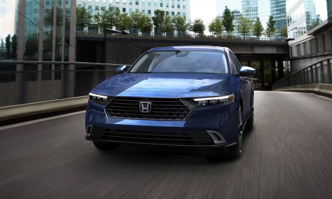 2025 Honda Accord Touring Hybrid Sedan Exterior