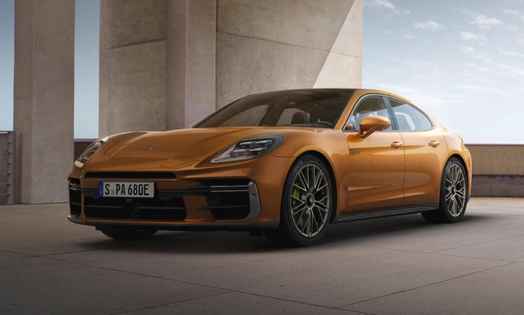 2025 Porsche Panamera Turbo E-Hybrid