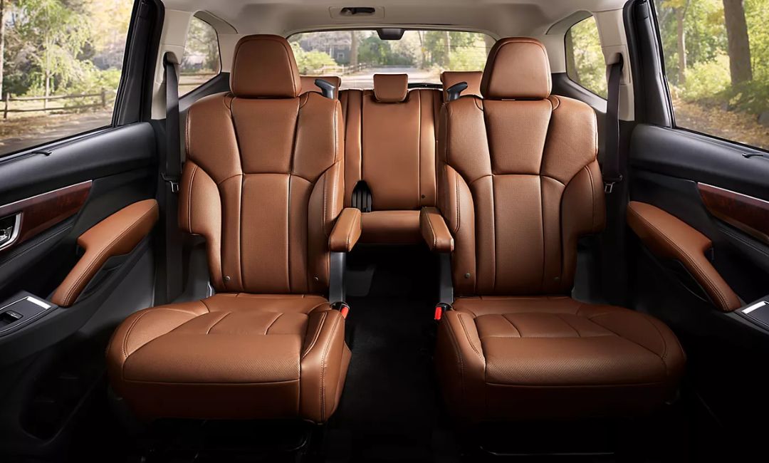 2025 Subaru Ascent  seats