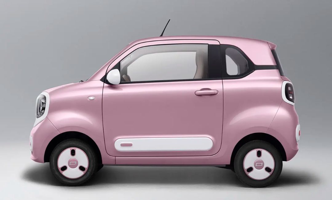 2026 Bestune Pony EV Side view