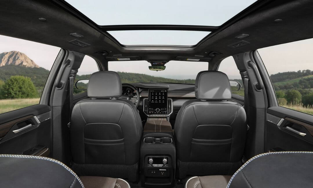 2026 GMC Acadia Denali Ultimate Inside