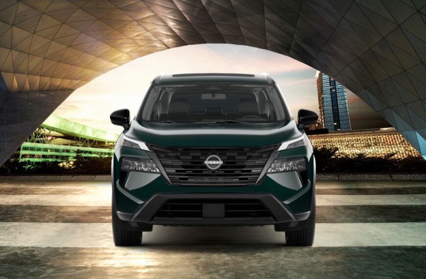 2026 Nissan Rogue Dark Armor