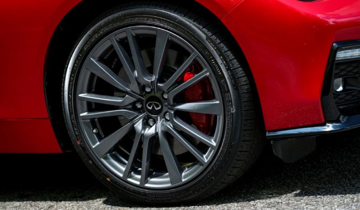 2024 INFINITI Q50