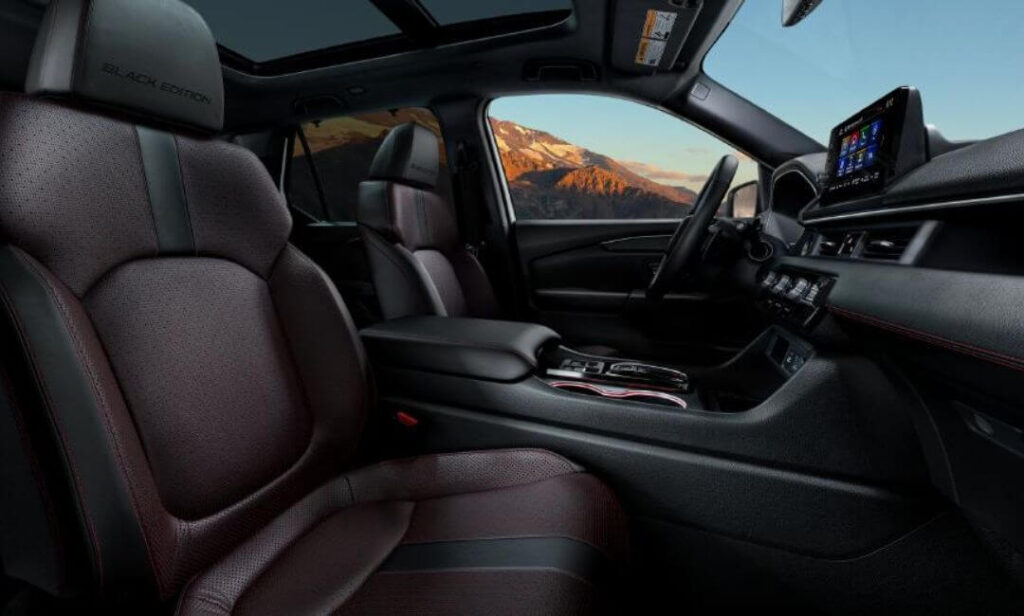 2025 Honda Pilot Black Edition Inside