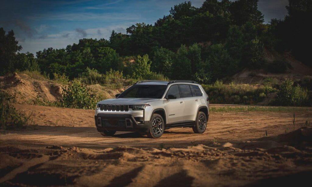 2026 Jeep Cherokee Limited, front three-quarter view