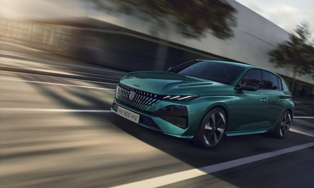 2026 Peugeot E-308 Facelift Side