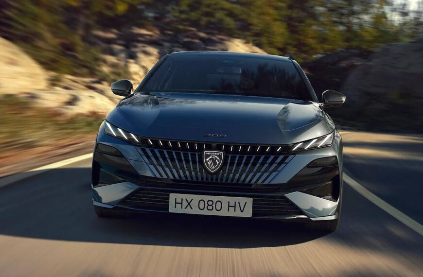 2026 Peugeot E-308 SW Facelift