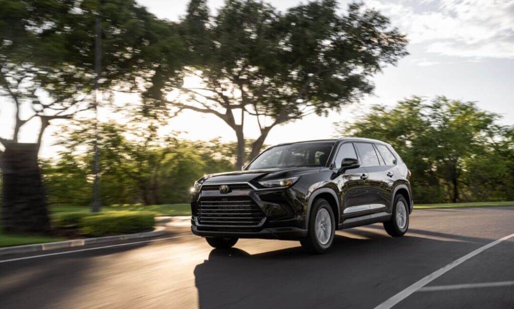 2026 Toyota GrandHighlander XLE BluePrint