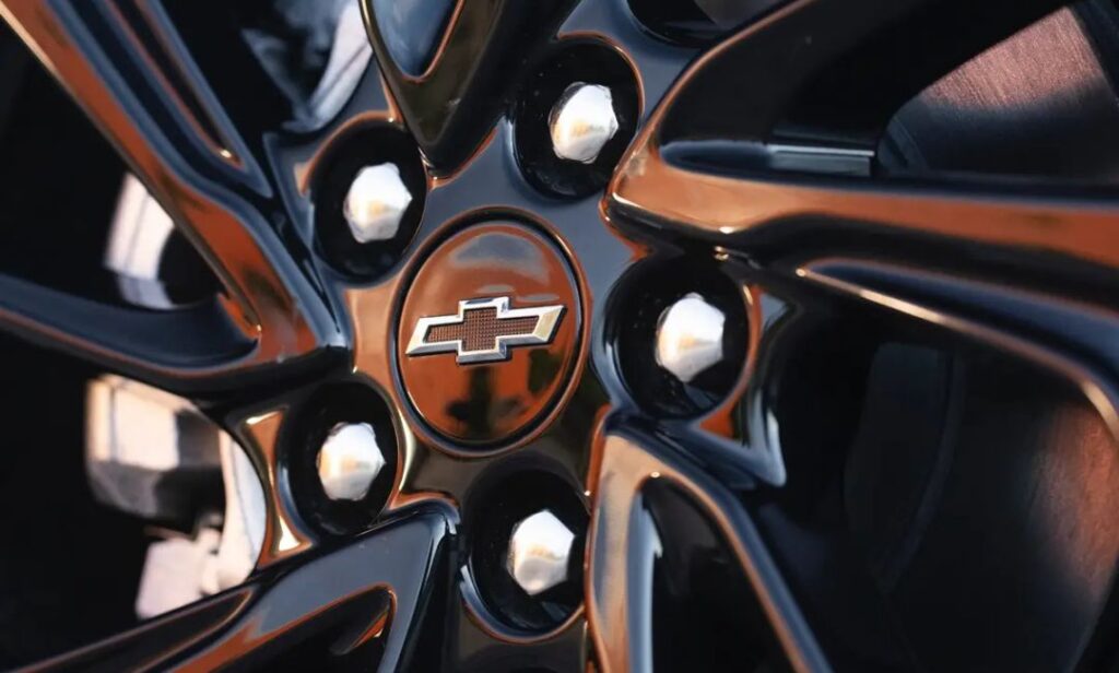 2027 Chevy Bolt teaser