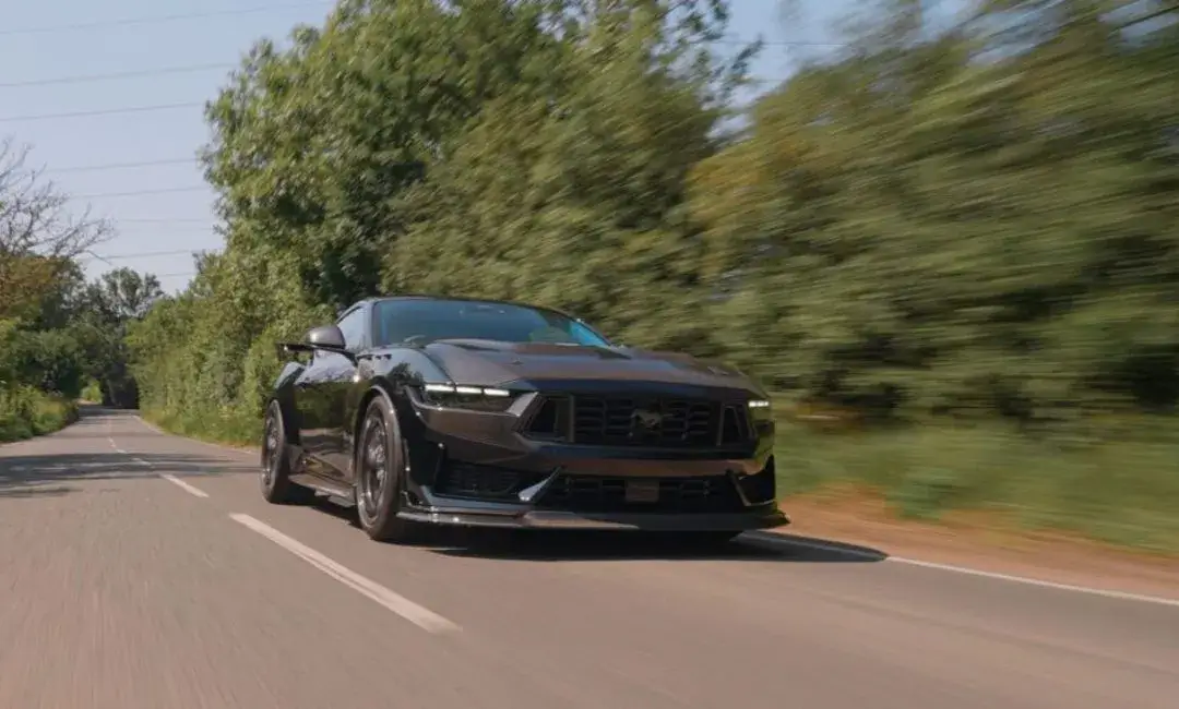 Clive Sutton 788HP Mustang Dark Horse