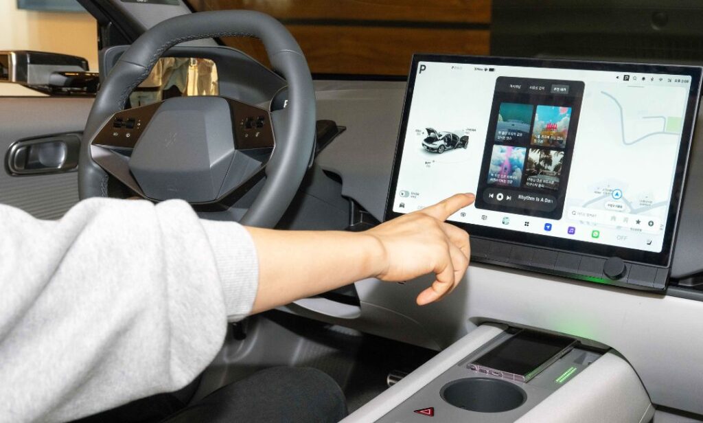 Hyundai’s next-gen infotainment system powered by Pleos