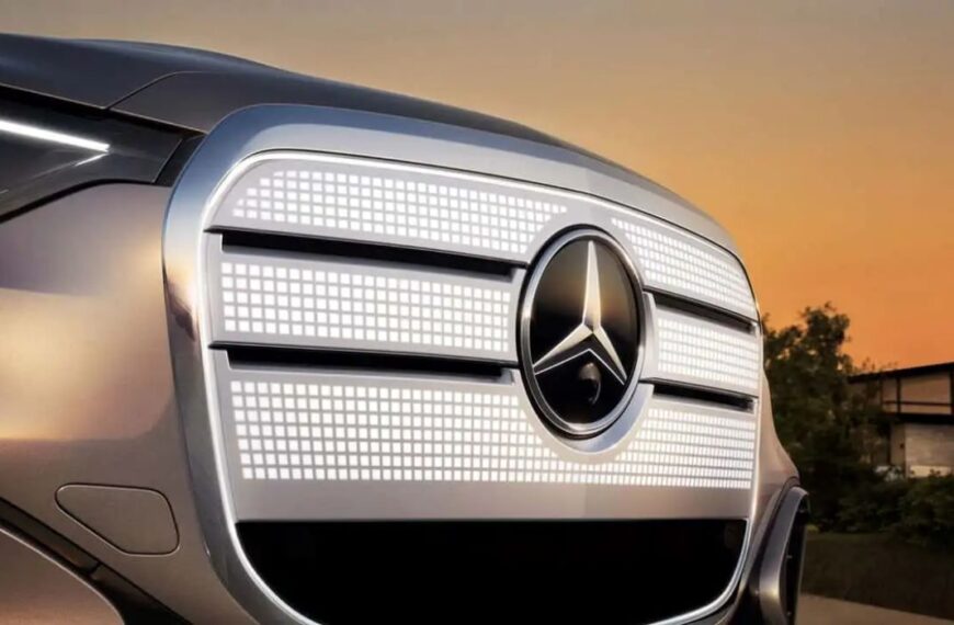 mercedes benz glc ev illuminated grille