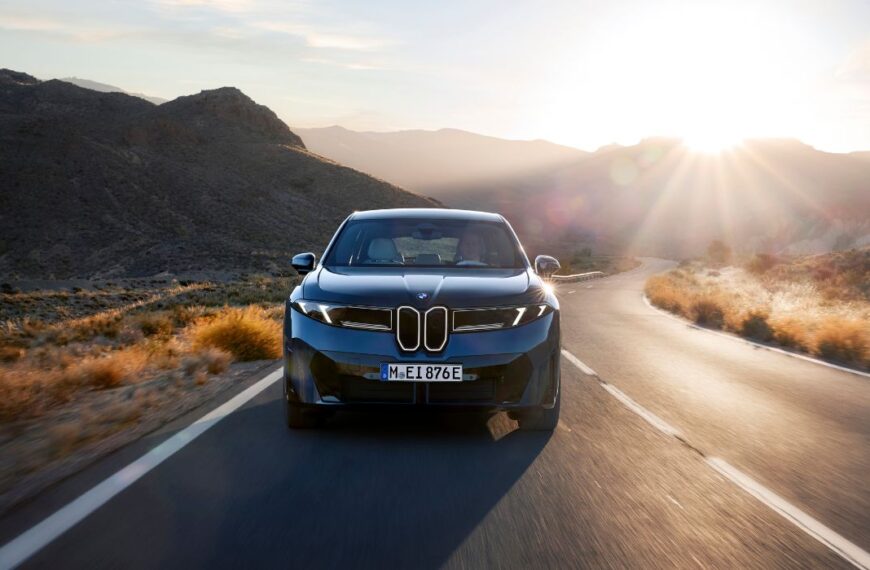 2026 BMW iX3 50 xDrive