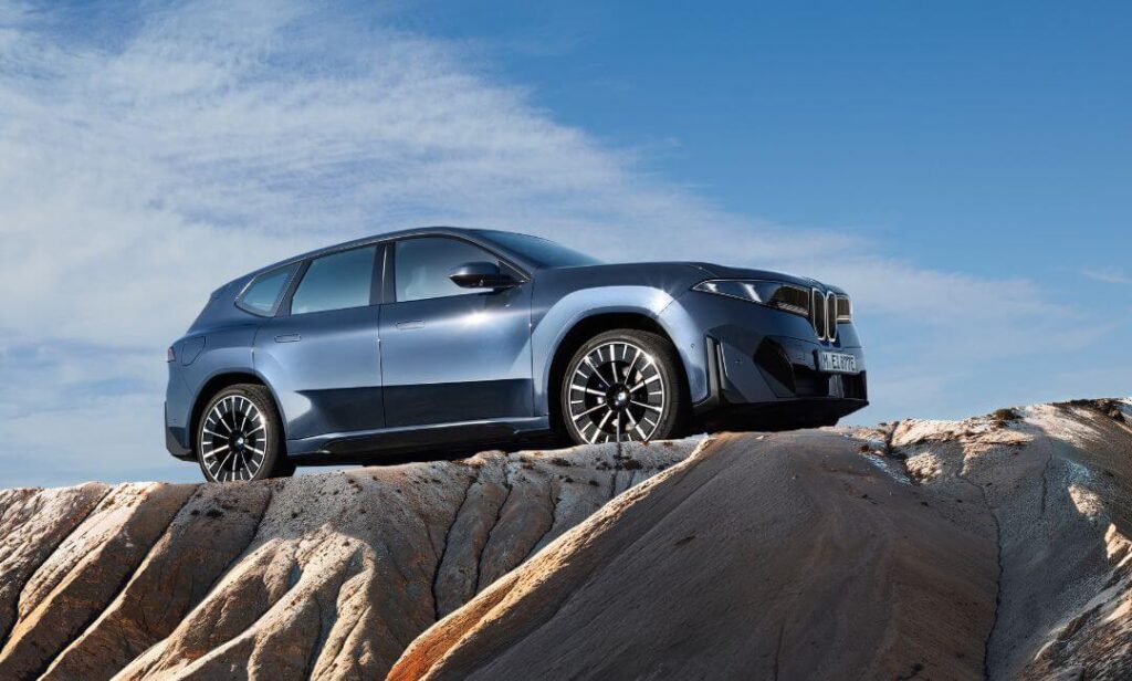 2026 BMW iX3 50 xDrive Side