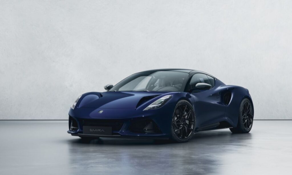 2026 Emira V6 SE