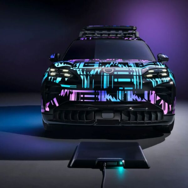 2026 Porsche Cayenne Inductive Charging