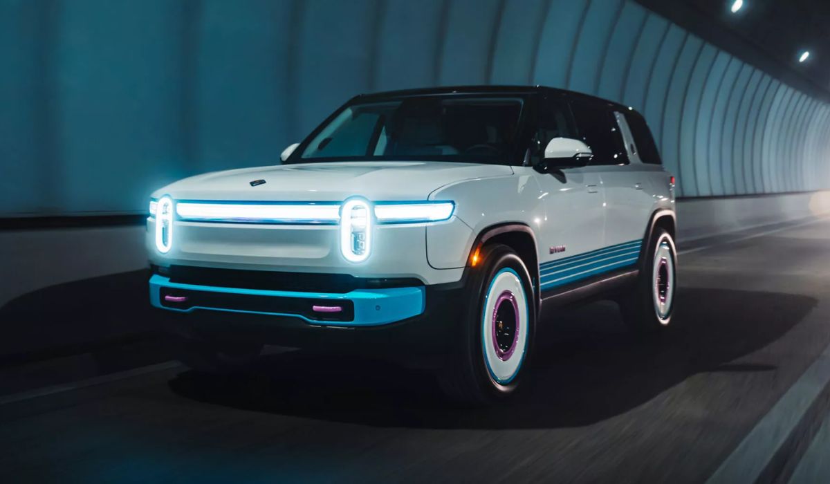 2026 Rivian R1S Miami