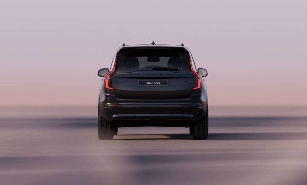 Volvo XC90 Black Edition exterior rear