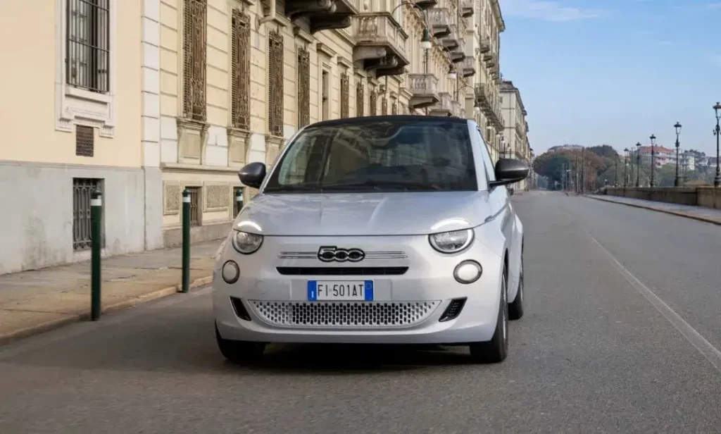 2026 Fiat 500 Hybrid