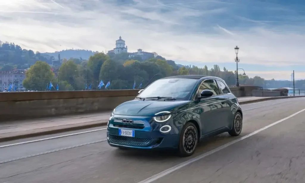 2026 Fiat 500 Hybrid